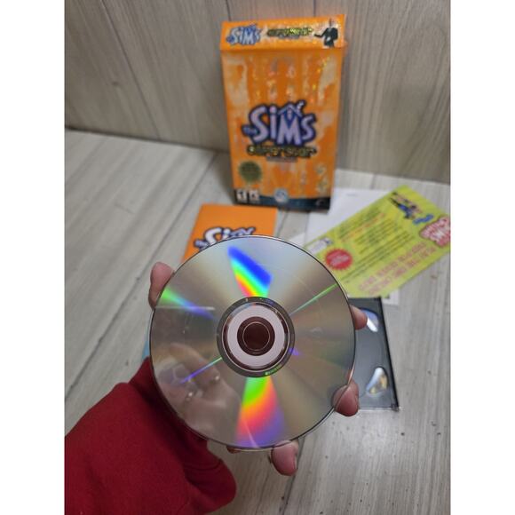 Vtg 2003 The SIMS Superstar Expansion Pack PC CD Rom Game Complete In Box - Picture 5 of 13